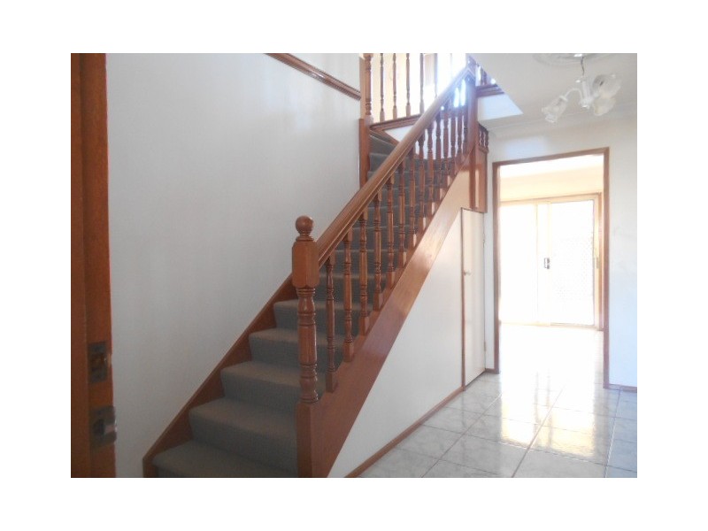 13 Natalie Place, Oakhurst NSW 2761