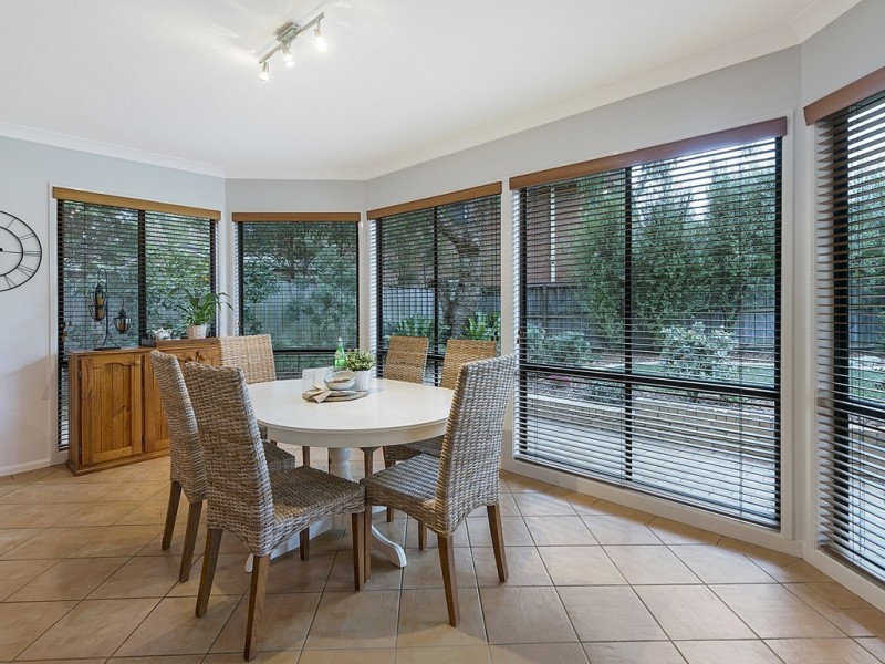 4 Paperbark Crescent, Beaumont Hills NSW 2155