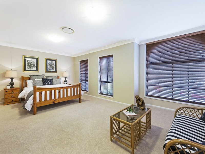 4 Paperbark Crescent, Beaumont Hills NSW 2155