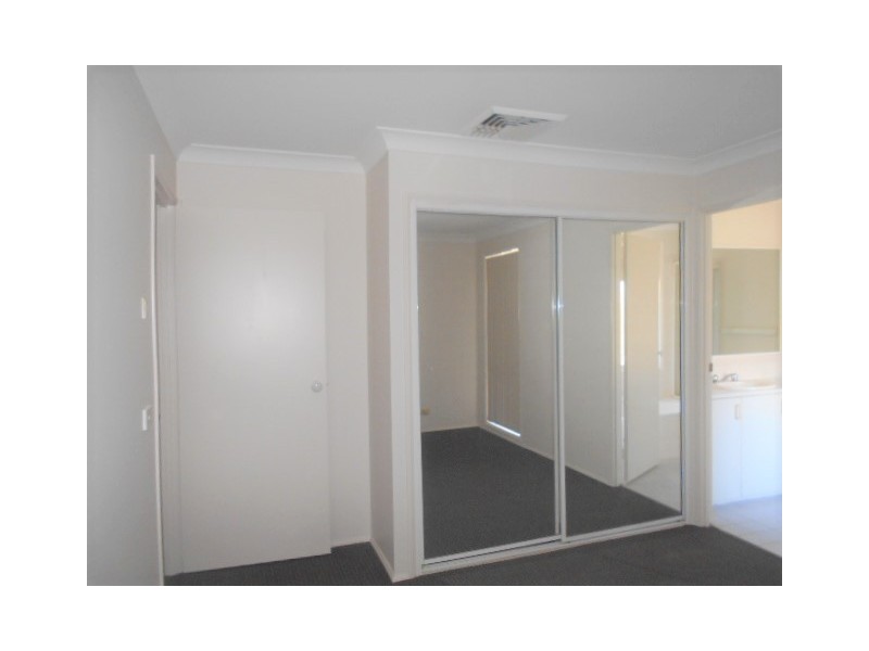 49 Rathmore Circuit, Glendenning NSW 2761