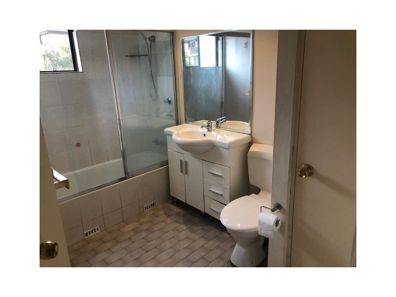 76/7 Griffiths Street, Blacktown NSW 2148