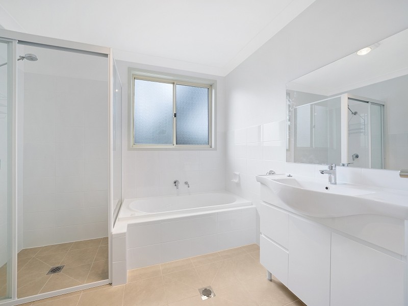 21B Lalor Road, Quakers Hill NSW 2763