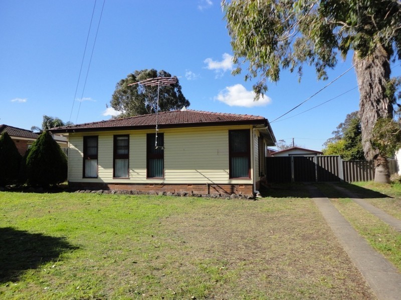 26 Radburn Road, Hebersham NSW 2770
