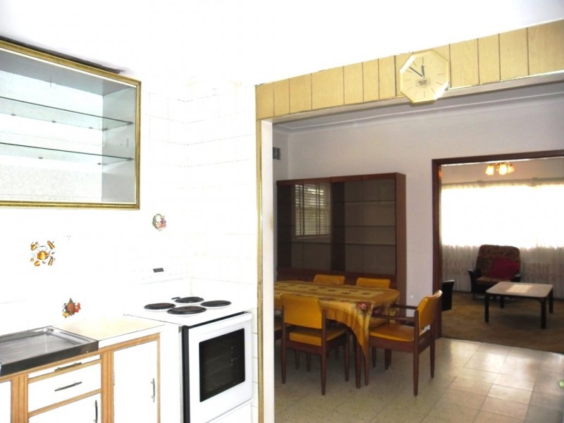 69 Wall Park Ave, Seven Hills NSW 2147