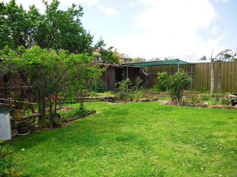 69 Wall Park Ave, Seven Hills NSW 2147