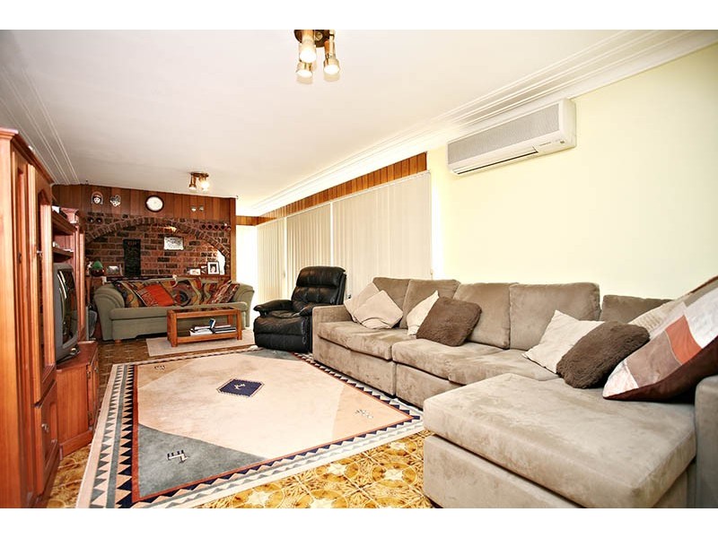 13 Cansdale Street, Blacktown NSW 2148