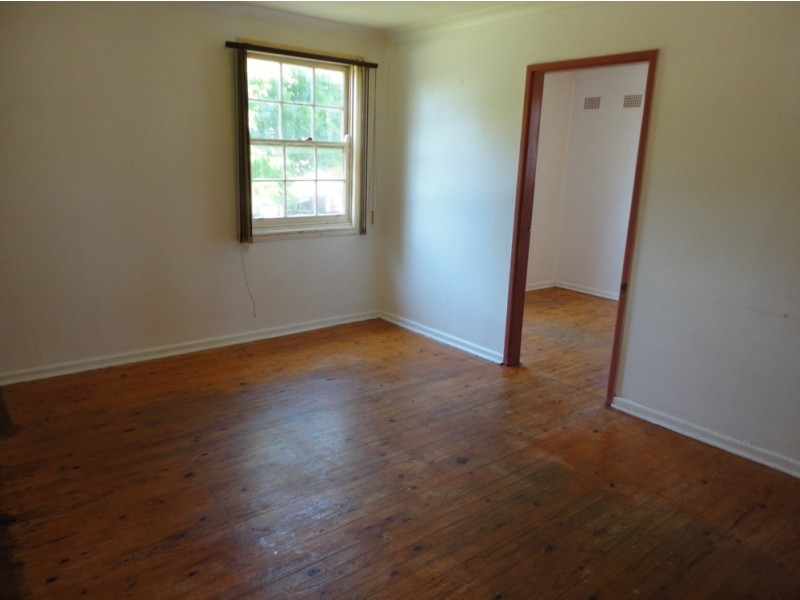 27 Kilbride Ave, Dharruk NSW 2770