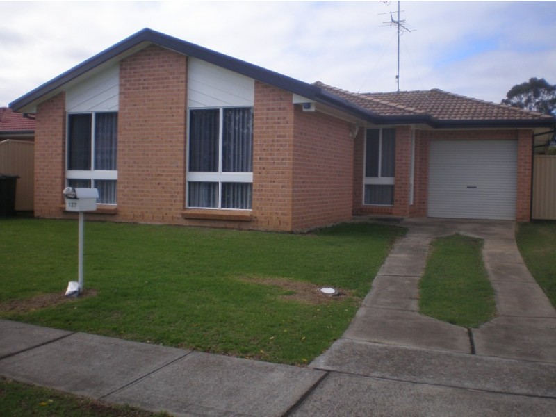 127 Southee Circuit, Oakhurst NSW 2761