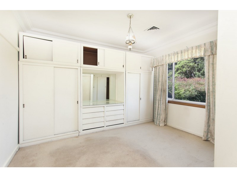 24 Whitworth Street, Westmead NSW 2145