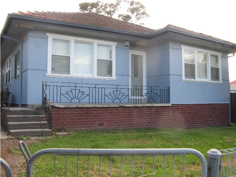 4 Olive Street, Seven Hills NSW 2147