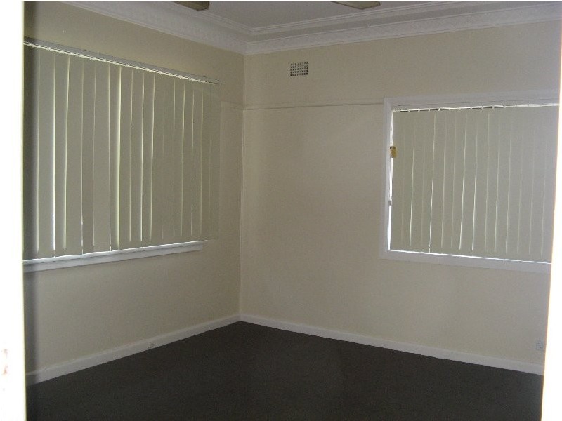 4 Olive Street, Seven Hills NSW 2147