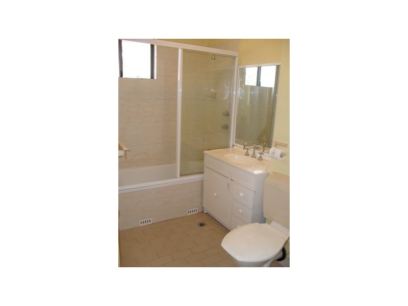 22/7 Griffiths Street, Blacktown NSW 2148