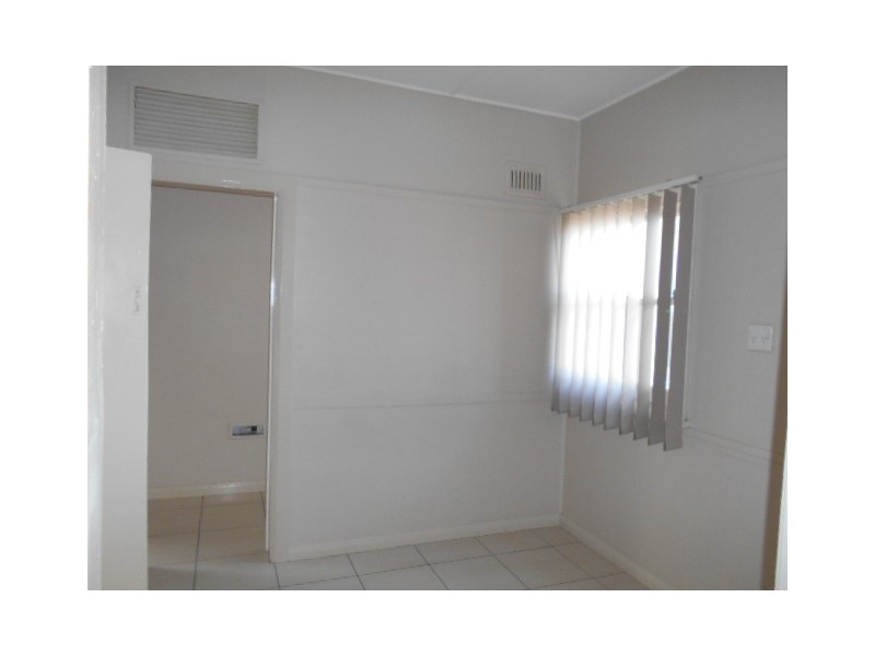 6 Olive Street, Seven Hills NSW 2147