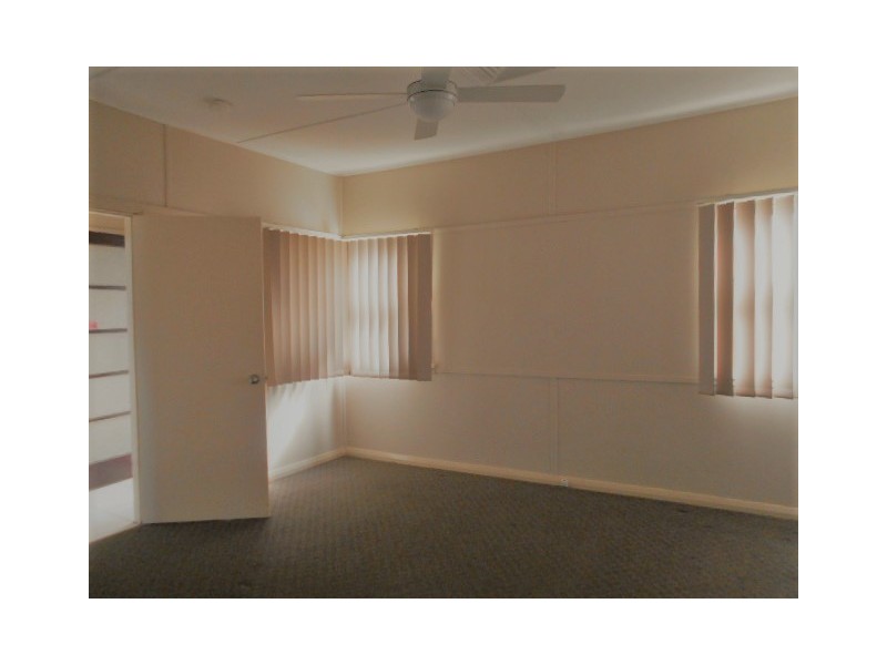 6 Olive Street, Seven Hills NSW 2147