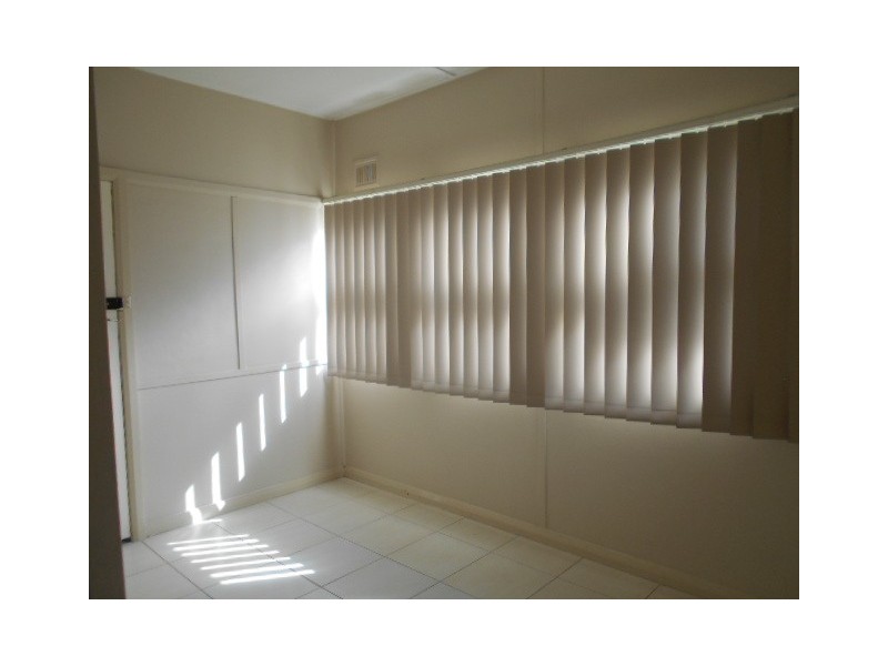 6 Olive Street, Seven Hills NSW 2147