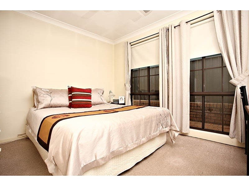 5 Scotney Pl, Quakers Hill NSW 2763