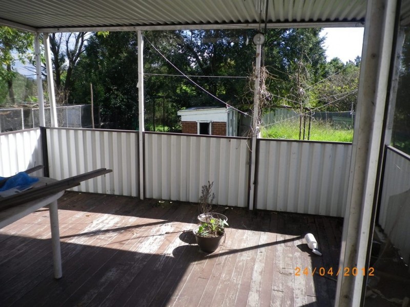 27 Regent St, Riverstone NSW 2765