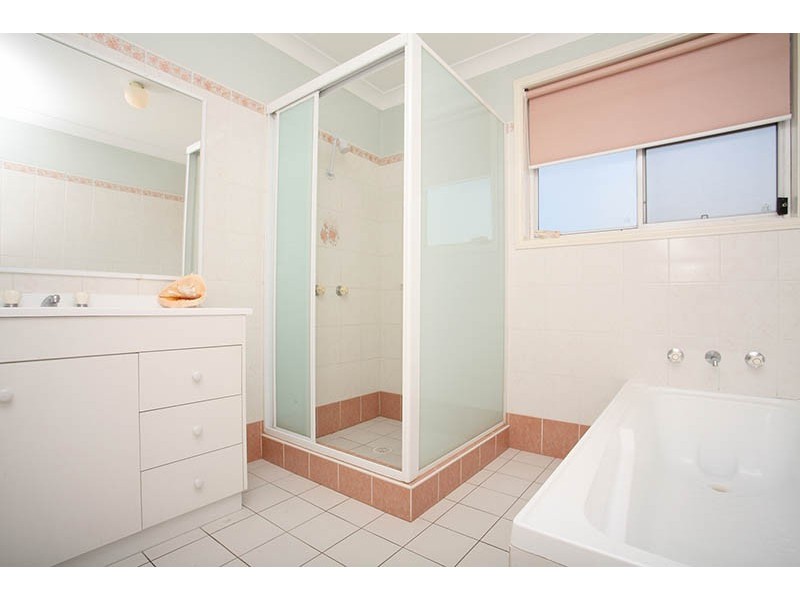 9 Hollydale Place, Prospect NSW 2148