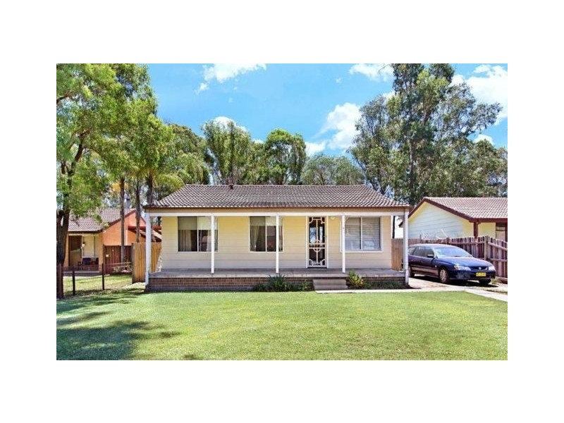 9 Perigee Close, Doonside NSW 2767