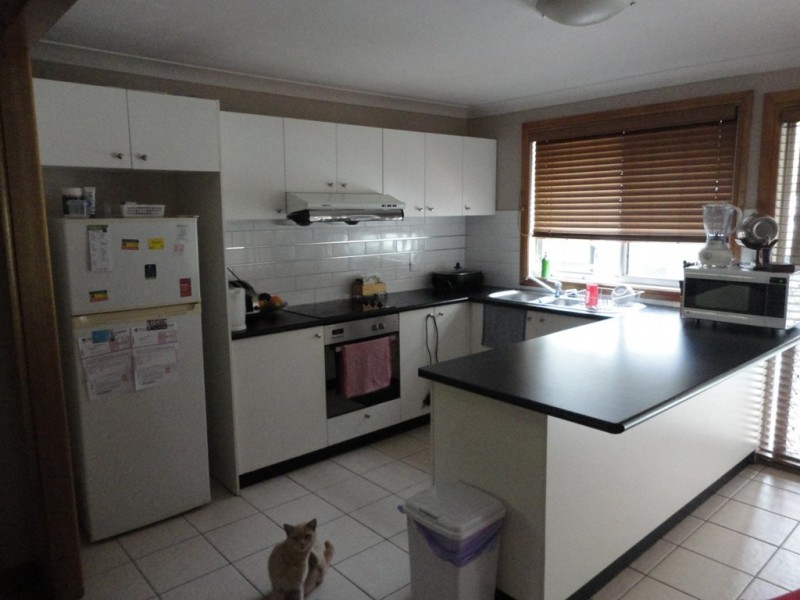 9 Desley Cres, Prospect NSW 2148