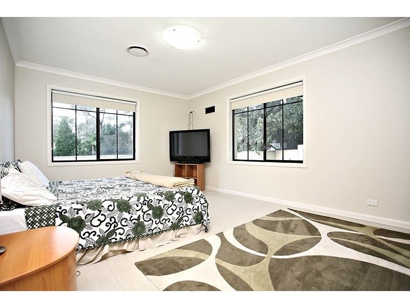 17 Booth Street, Westmead NSW 2145