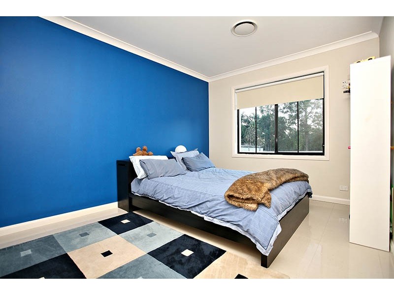 17 Booth Street, Westmead NSW 2145