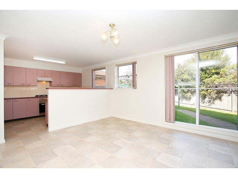 7 Yarraman Cl, Quakers Hill NSW 2763
