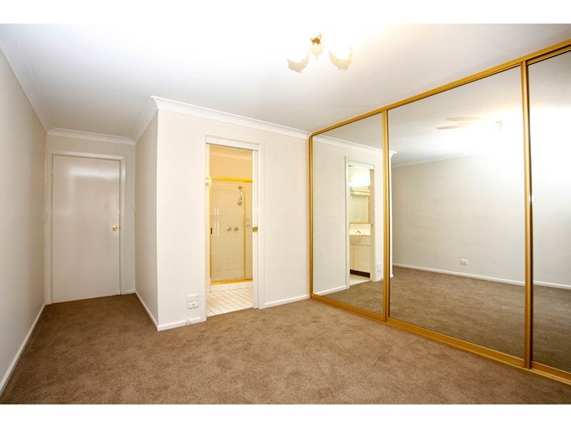 7 Yarraman Cl, Quakers Hill NSW 2763