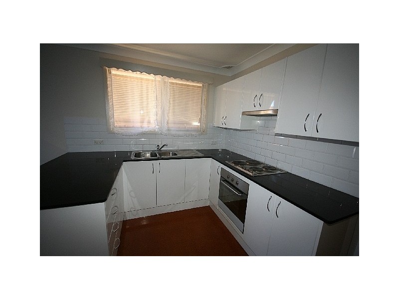 32 ROBINSON ST, Riverstone NSW 2765