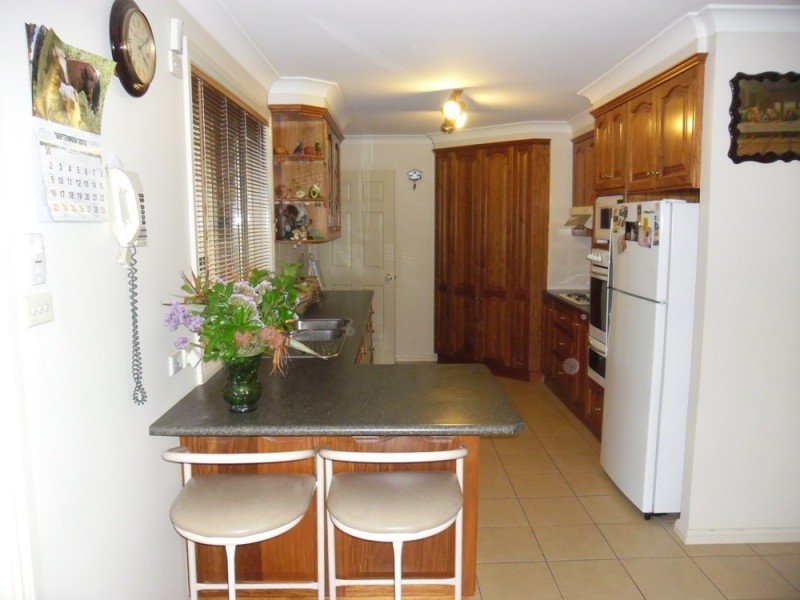 7 BEAU CT, Quakers Hill NSW 2763