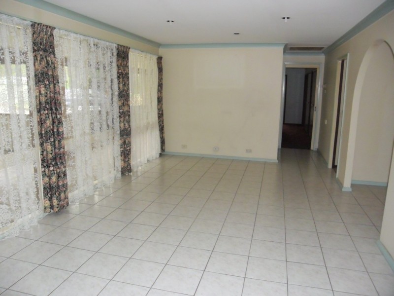 297 Garfield Road East, Riverstone NSW 2765