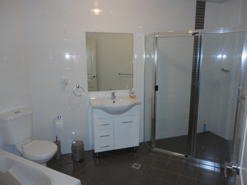 12/2 Bruce Street, Blacktown NSW 2148