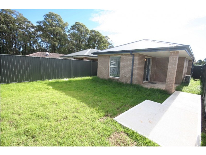 19 Daylesford Close, Ropes Crossing NSW 2760