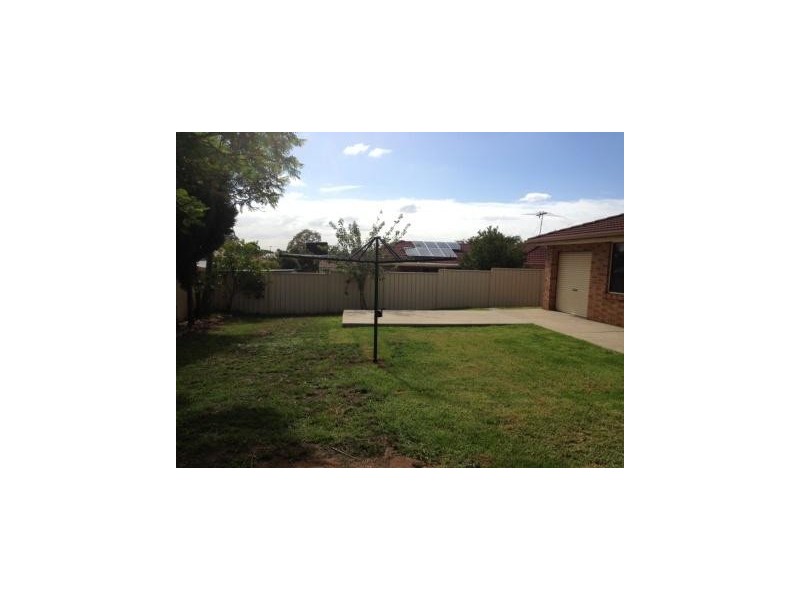 37 Azzopardi Avenue, Glendenning NSW 2761