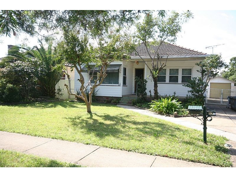 17 WILLIAMSON, Seven Hills NSW 2147