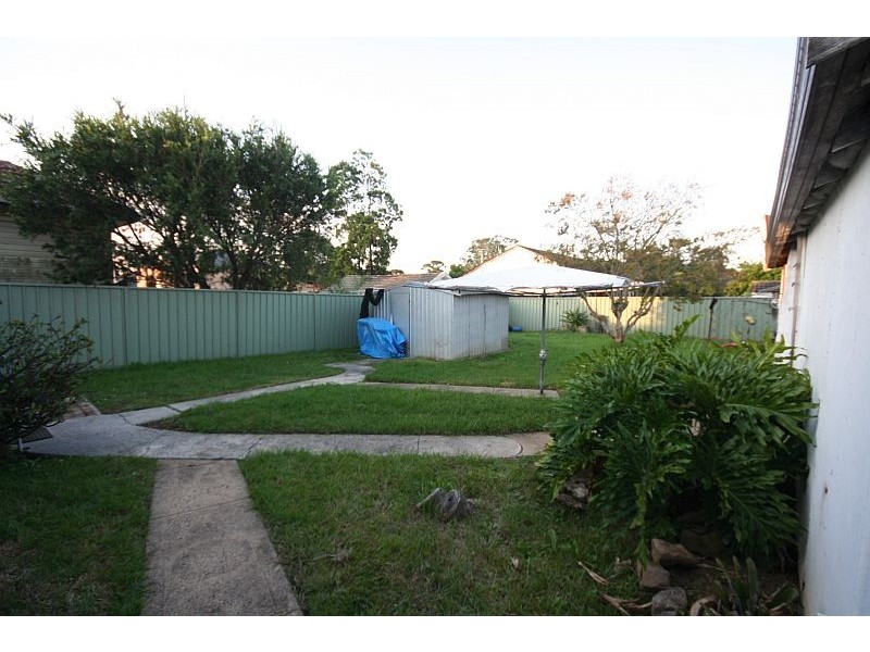 17 WILLIAMSON, Seven Hills NSW 2147