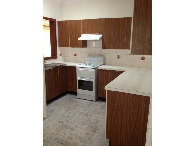 16 Castle Street, Blacktown NSW 2148