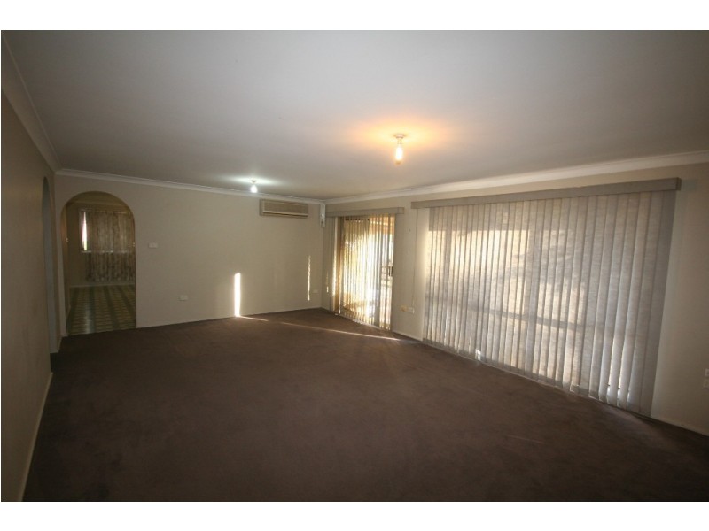 8 Veron Road, Schofields NSW 2762