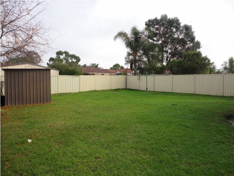 18 Kirsty Crescent, Hassall Grove NSW 2761