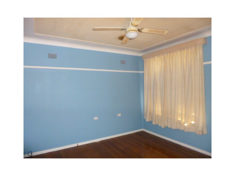 42 Stephen Street, Blacktown NSW 2148