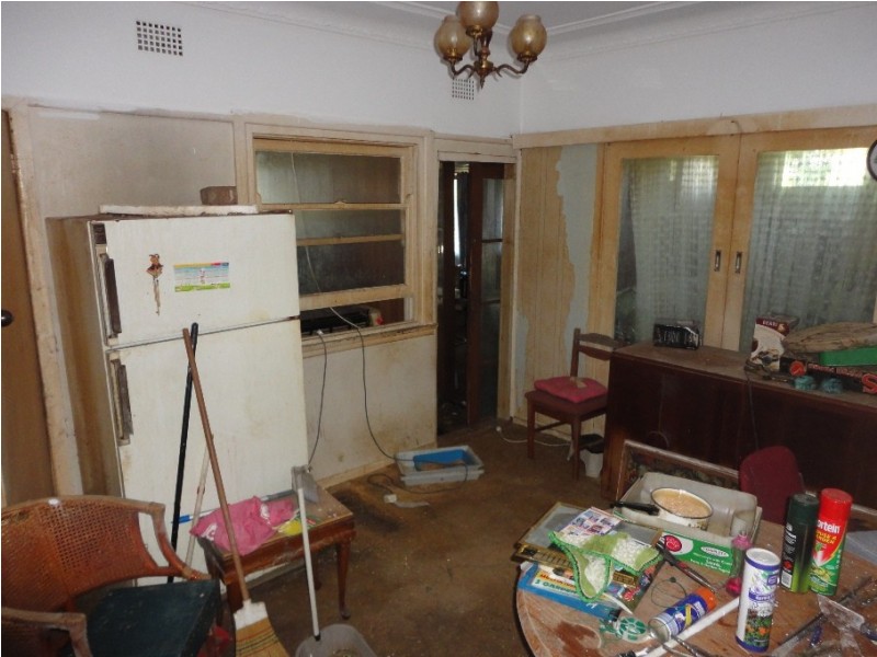 1 Sarsfield, Blacktown NSW 2148