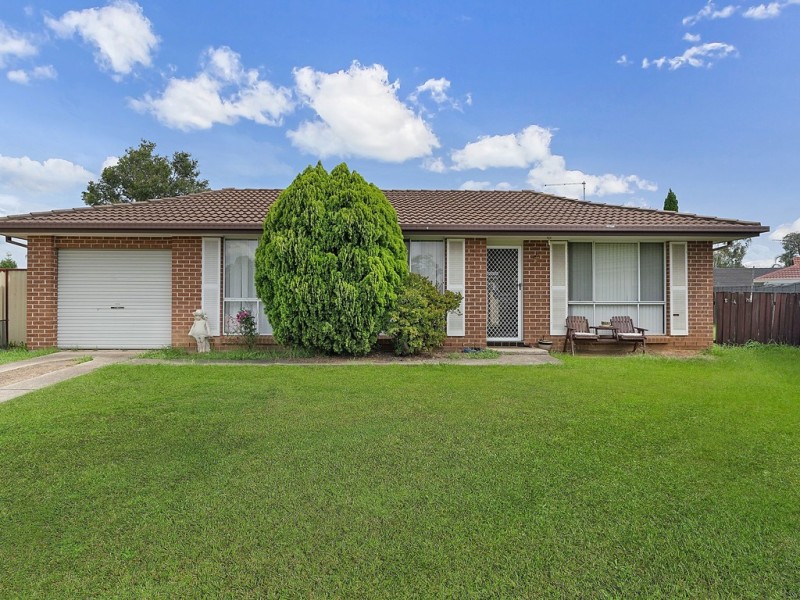 4 Derek Place, Hassall Grove NSW 2761
