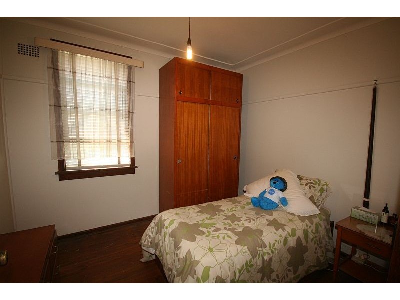 19 ALLEN RD, Blacktown NSW 2148