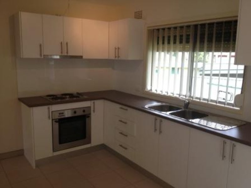 92 Lucretia Rd,, Seven Hills NSW 2147