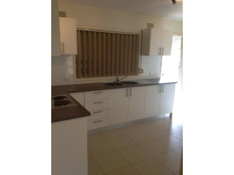 92 Lucretia Rd,, Seven Hills NSW 2147