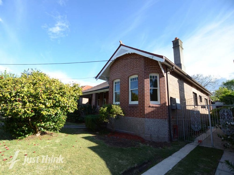 24 Henry, Ashfield NSW 2131