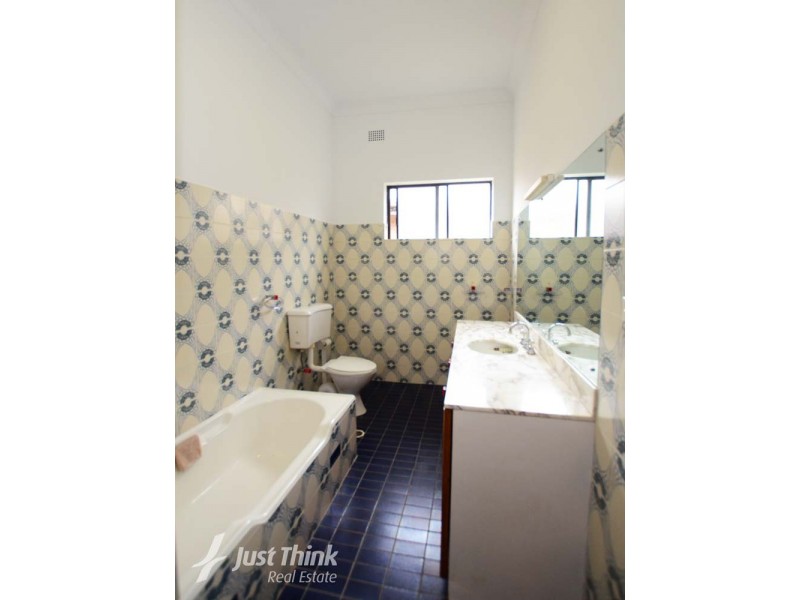 24 Henry, Ashfield NSW 2131