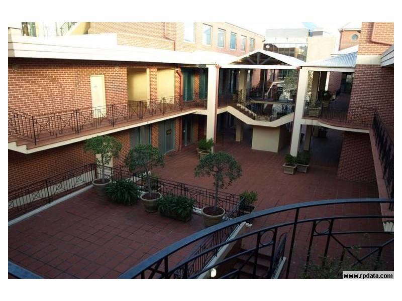 23/15 KILDARE RD, Blacktown NSW 2148