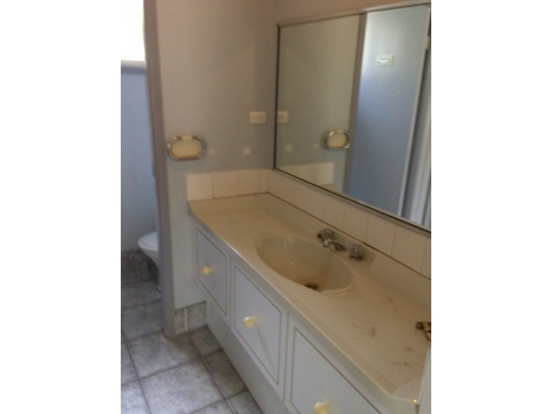 8 Caird Place, Seven Hills NSW 2147