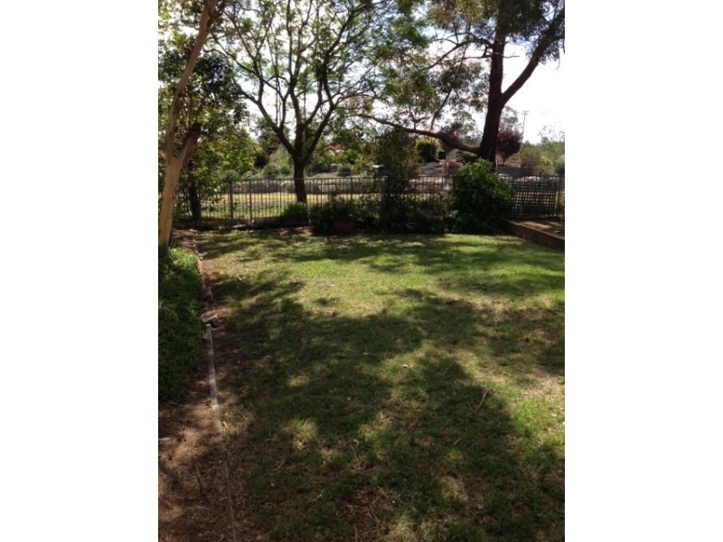 8 Caird Place, Seven Hills NSW 2147